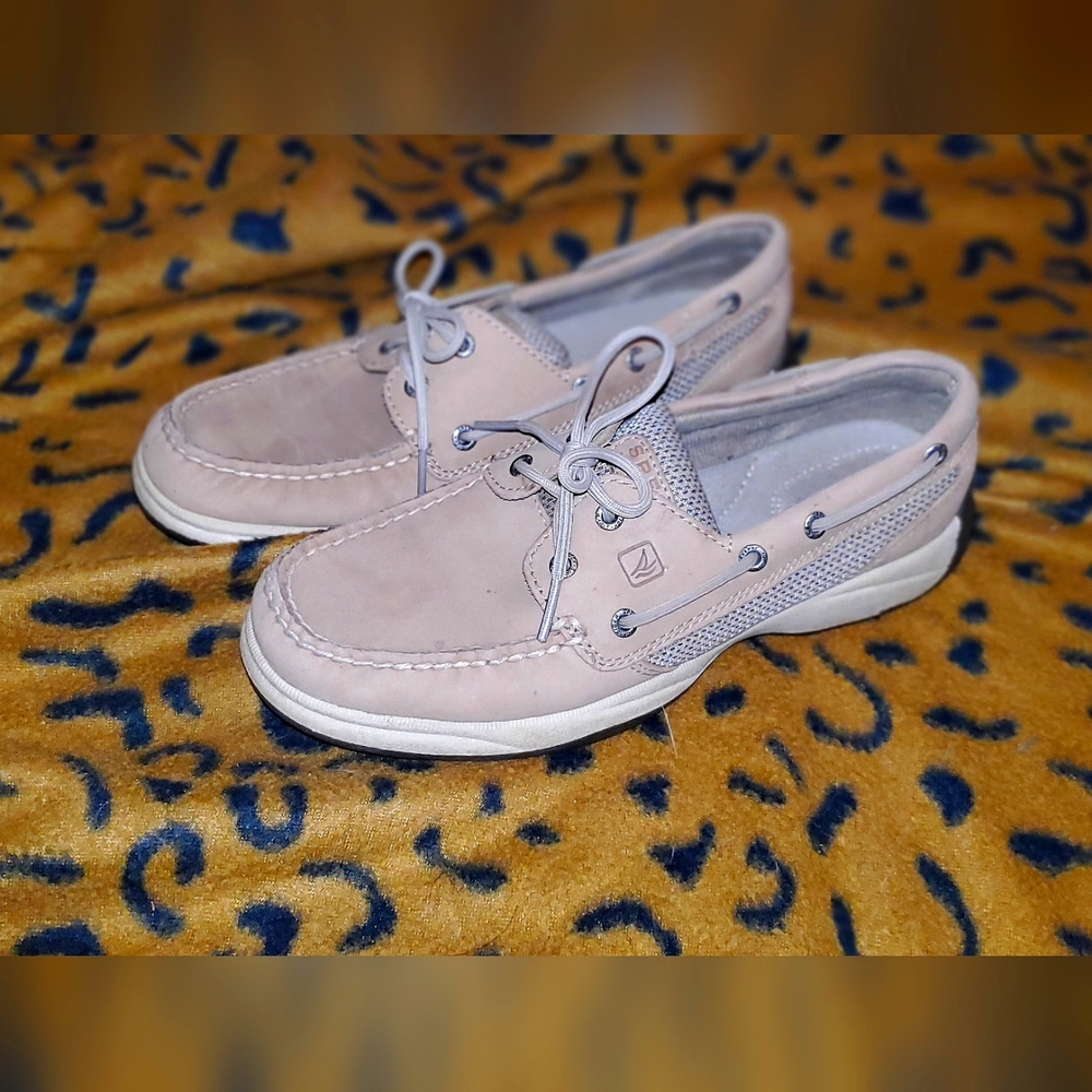 Women's Shoes